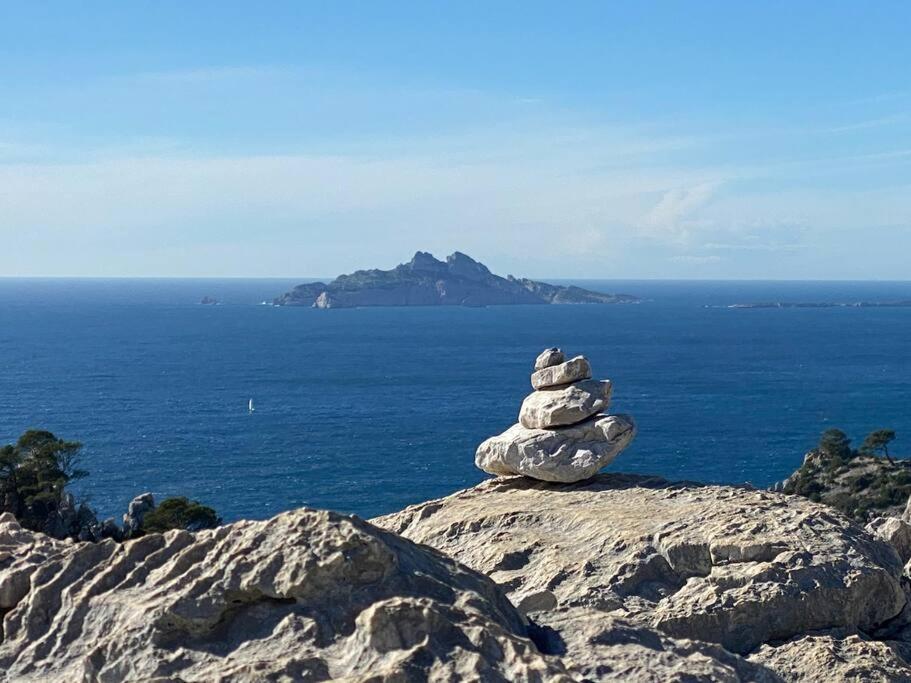 Charmant Studio Au Coeur De Cassis Bagian luar foto